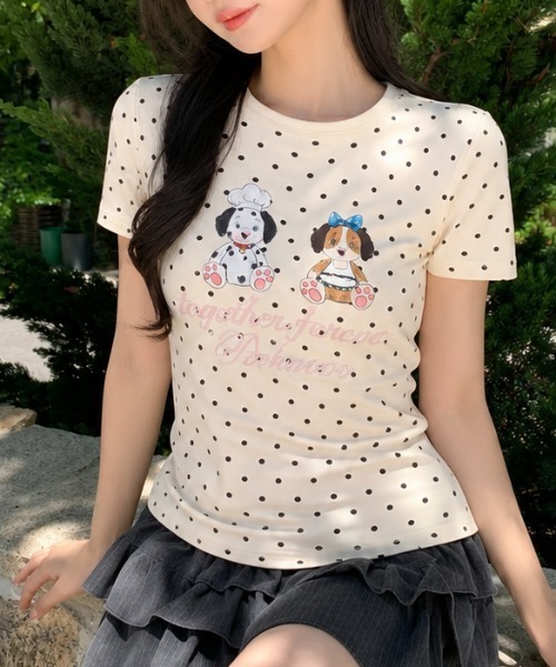 Achic(アシック)の「ドット柄ドッグプリント半袖Tシャツ(Tシャツ/カットソー・レディース・アイボリー/グレー・M)」の15枚目の写真