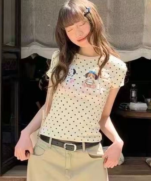 Achic(アシック)の「ドット柄ドッグプリント半袖Tシャツ(Tシャツ/カットソー・レディース・アイボリー/グレー・M)」の11枚目の写真