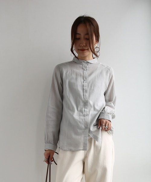 and it_（アンドイット）の「丸襟コットンブラウス（シャツ/ブラウス・レディース・グレイッシュブルー・M-L）」の16枚目の写真