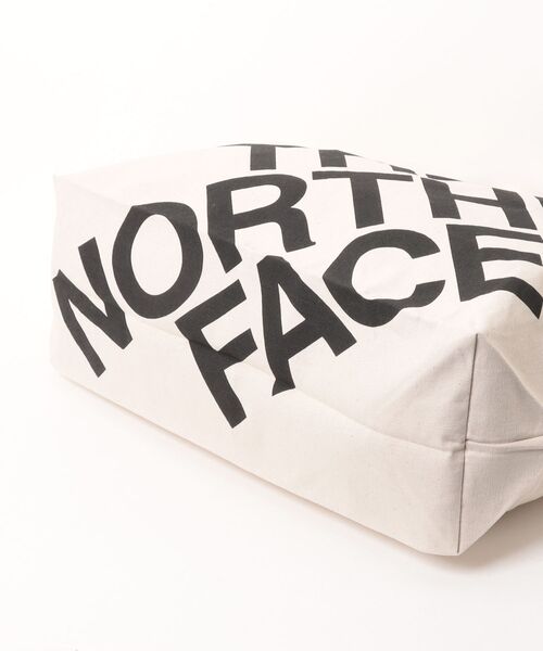 THE NORTH FACE(ザノースフェイス)の「【THE NORTH FACE】Ramp Tote L NM72607(トートバッグ・メンズ・ブラック・FREE)」の3枚目の写真