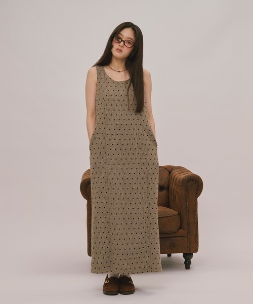 loin nuit(ロワンニュイ)の「assort pencil dress / アソートペンシルドレス(ジャンパースカート・レディース・グレー/ブラウン/ダークブラウン・FREE/SMALL)」の4枚目の写真