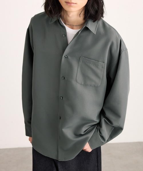 MONO-MART(モノマート)の「<UVカット・イージーケア>リファインドクロス フレンチフロント オーバーサイズ レギュラーカラー長袖シャツ(シャツ/ブラウス・メンズ・ダークネイビー/オフホワイト/チャコール/モカ/ダークブルー/スミクロ・S/M/L)」の19枚目の写真