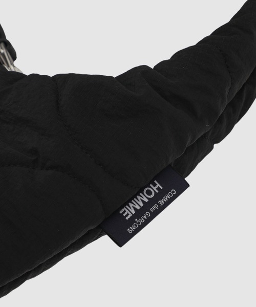 COMME des GARCONS HOMME(コム デ ギャルソン・オム)の「NYLON RIPSTOP QUILTING BAG(ショルダーバッグ・メンズ・ブラック/カーキ・ONE SIZE)」の5枚目の写真