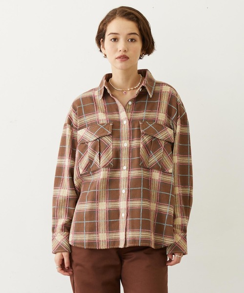 MILKFED.（ミルクフェド）の「LOGO PLAID SHIRT（シャツ/ブラウス・レディース・ブルー/ブラック/ブラウン・S/M）」の2枚目の写真