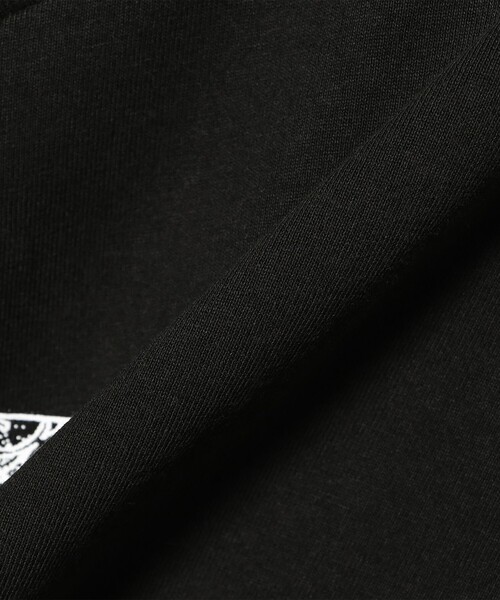 BEAMS T(ビームスティー)の「BOOK WORKS / Wilbur Tee(Tシャツ/カットソー・メンズ・チャコールグレー・L/XL/M)」の7枚目の写真