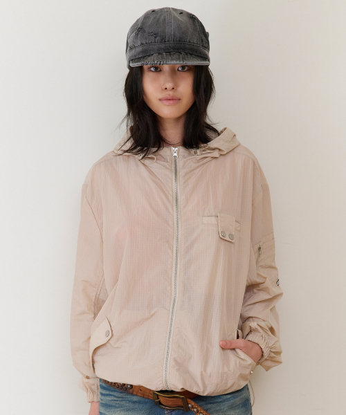 THEVINYLHOUSE(ザバイニルハウス)の「RIBSTOP SHEER WINDBREAKER BEIGE(ナイロンジャケット・メンズ・その他・SMALL/MEDIUM/LARGE)」の6枚目の写真