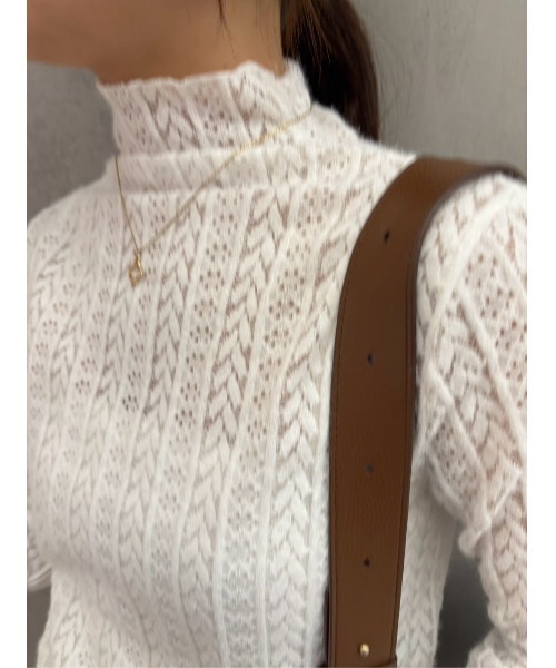 CORNERS(コーナーズ)の「起毛レースハイネックトップス(Tシャツ/カットソー・レディース・ブラック/アイボリー・M)」の5枚目の写真