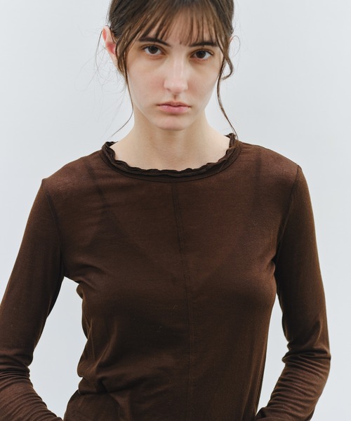 tageechita(タジチタ)の「【tageechita】フリルネック カシミヤ混シアーカットソー(Tシャツ/カットソー・レディース・レッド/ブラウン・L/M/S)」の19枚目の写真