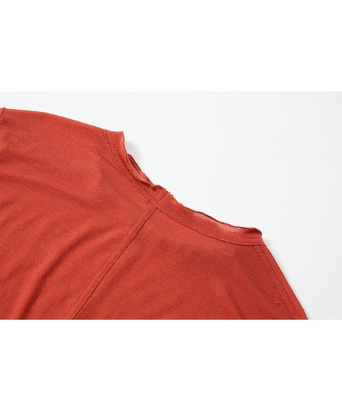 tageechita(タジチタ)の「【tageechita】フリルネック カシミヤ混シアーカットソー(Tシャツ/カットソー・レディース・レッド/ブラウン・L/M/S)」の6枚目の写真