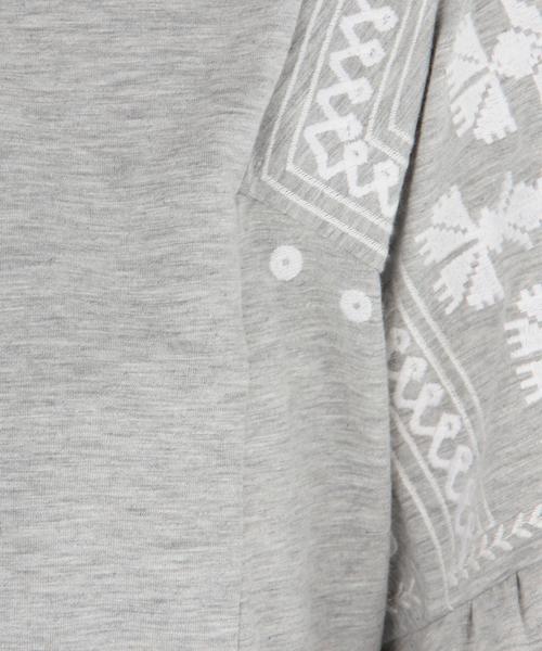 Another Edition（アナザーエディション）の「袖刺繍Tシャツ（グレー）/AEBC  EMBROIDERY T　GRY◆（Tシャツ/カットソー・レディース・グレー・FREE）」の8枚目の写真