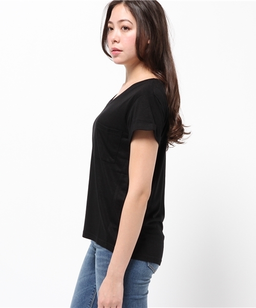 titivate（ティティベイト）の「ﾎﾟｹｯﾄVﾈｯｸTｼｬﾂ（Tシャツ/カットソー・レディース・杢グレー/ネイビー/オフホワイト/ブラック/カーキ・M）」の7枚目の写真