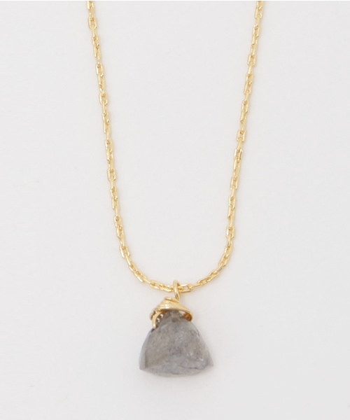 岩座 IWAKURA(イワクラ)の「【岩座】三角石ネックレス(ネックレス・レディース・ブルー/アッシュ/クリア/ダークブルー/オレンジ・FREE)」の2枚目の写真