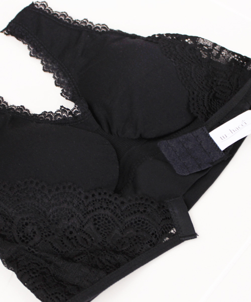 tu-hacci（ツーハッチ）の「前ホックおやすみブラノンワイヤーナイトブラ 【ブラ単品】（ナイトブラ・レディース・ブラック/ホワイト/ピンク/チェリーピンク/パープル/ベージュ/ブルー/サーモンピンク/ネイビー/チャコールグレー/ラベンダー/ワイン/ブラック系その他/ダークパープル/パープル系その他/ピンク系その他/スモークピンク・MEDIUM/LARGE/X-LARGE/SMALL）」の22枚目の写真