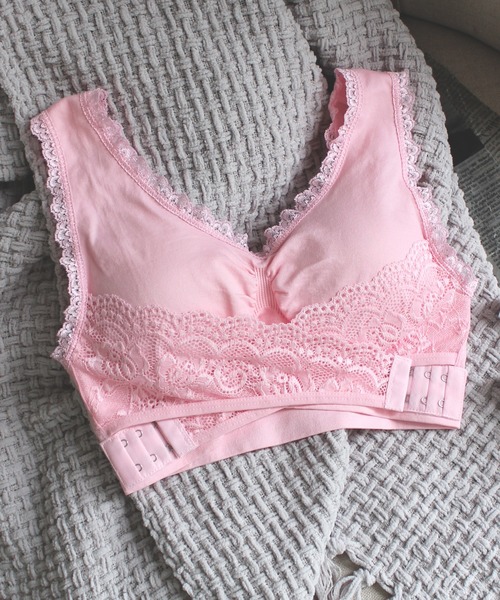 tu-hacci（ツーハッチ）の「前ホックおやすみブラノンワイヤーナイトブラ 【ブラ単品】（ナイトブラ・レディース・ブラック/ホワイト/ピンク/チェリーピンク/パープル/ベージュ/ブルー/サーモンピンク/ネイビー/チャコールグレー/ラベンダー/ワイン/ブラック系その他/ダークパープル/パープル系その他/ピンク系その他/スモークピンク・MEDIUM/LARGE/X-LARGE/SMALL）」の14枚目の写真