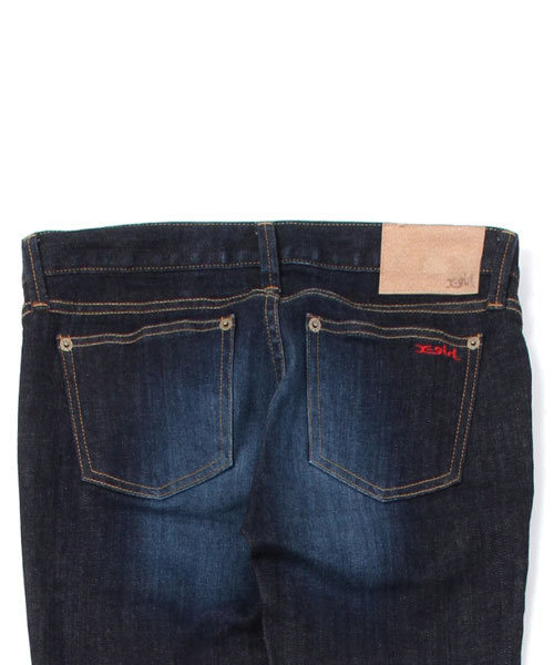 X-girl（エックスガール）の「JOHNNY JEAN（デニムパンツ・レディース・ダークインディゴブルー・24inch/25inch/26inch/27inch）」の6枚目の写真