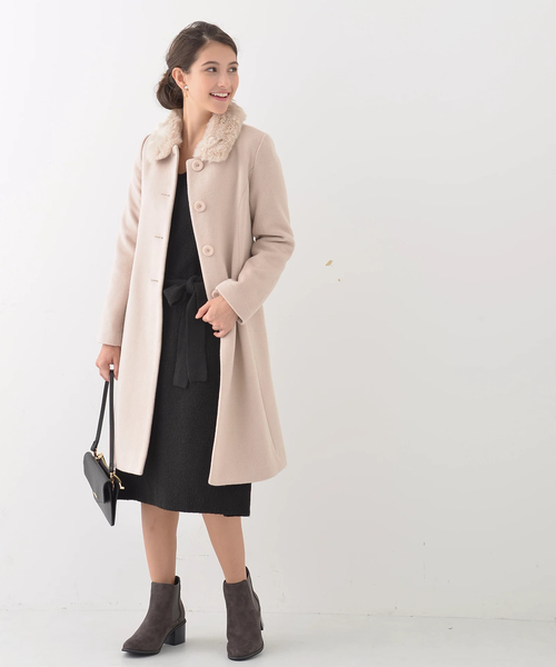 earth music&ecology（アースミュージックアンドエコロジー）の「・サッシュベルト付きドルマンスリーブニットワンピース（ワンピース・レディース・オフホワイト/ライトグレー/ブラック・FREE）」の10枚目の写真