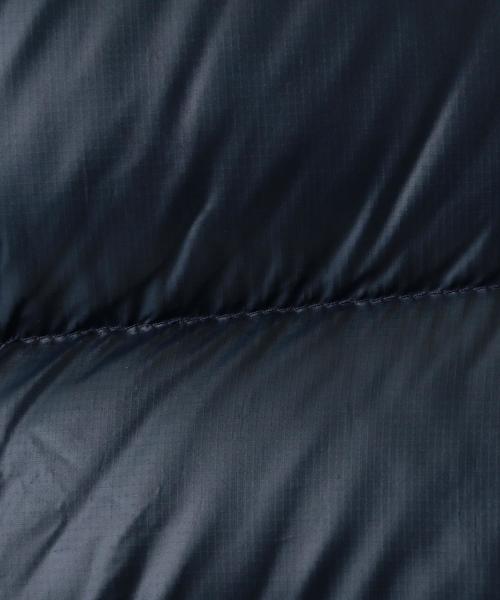 patagonia（パタゴニア）の「【patagonia(パタゴニア)】25/Down Sweater Hoody（ダウンジャケット/コート・キッズ・ピンク/ネイビー・5T/4T/3T）」の6枚目の写真