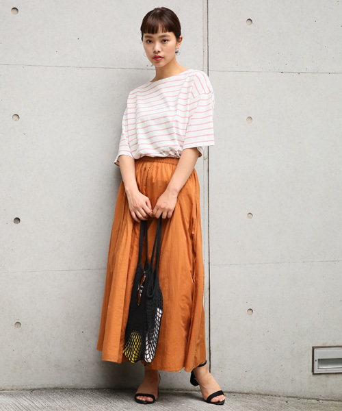 LOWRYS FARM(ローリーズファーム)の「ボーダーBIGプルオーバー 796183(Tシャツ/カットソー・レディース・ホワイト/レッド/ブルー/ピンク/ネイビー/ベージュ/ピンク系その他・MEDIUM/LARGE)」の20枚目の写真