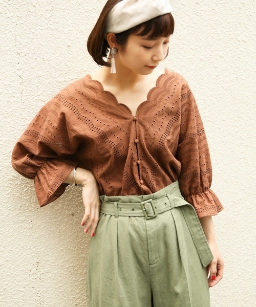 LOWRYS FARM(ローリーズファーム)の「ストライプシシュウブラウス5S 797845(シャツ/ブラウス)」|ブラウン