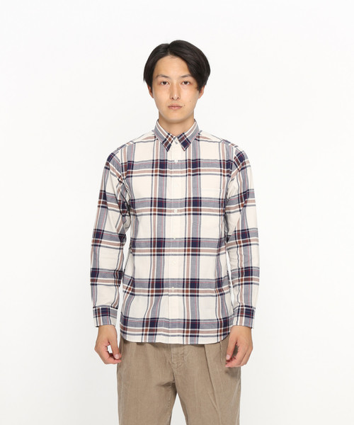 LAKOLE(ラコレ)の「起毛大柄チェックシャツ / LAKOLE(シャツ/ブラウス・メンズ・レッド/オフホワイト・MEDIUM/LARGE)」の5枚目の写真