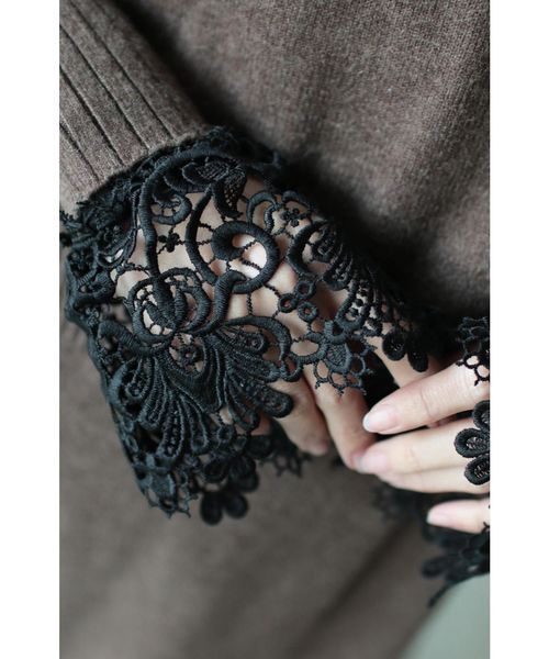 cawaii（カワイイ）の「手元をエレガントに魅せる黒レースの付け袖（付け襟・レディース・ブラック・FREE）」の12枚目の写真
