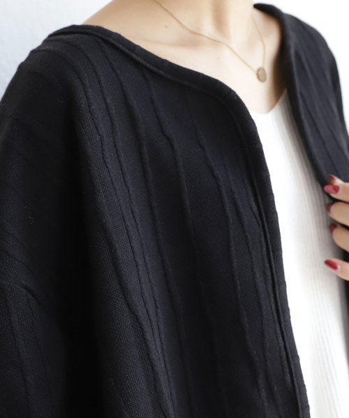 antiqua（アンティカ）の「立体柄ノーカラーカーディガン（カーディガン/ボレロ・レディース・ブラック・FREE）」の9枚目の写真