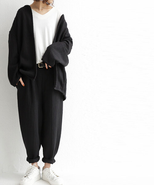 antiqua（アンティカ）の「立体柄ノーカラーカーディガン（カーディガン/ボレロ・レディース・ブラック・FREE）」の21枚目の写真