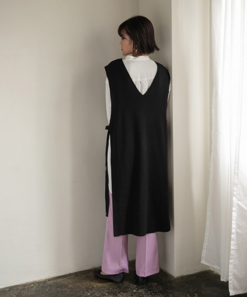 LOWRYS FARM(ローリーズファーム)の「サイドリボンワンピース 870286(ワンピース・レディース・ブラック/グレイッシュベージュ/グリーン/ブラウン/モカ・FREE)」の8枚目の写真