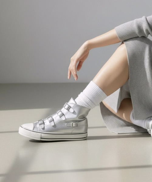 ASH（アッシュ）の「ASH/アッシュ【VIRGIN】ベルトハイカットスニーカー インヒール ロック ビンテージ 5cmヒール（スニーカー・レディース・ブラック/キャメル/ライトグレー/アッシュブラウン/ブラック×ブラック/ホワイト/ブラウン/アイボリー/カーキ/ブルー/ピンク/ブラウン系/パープル/シルバー・35/36/37/38/39/40）」の14枚目の写真