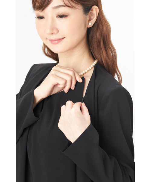 MONOIR(モノワール)の「濃染加工ゆったりサイズワンピース(ワンピース・レディース・ブラック・LL/3L/4L/M/L)」の5枚目の写真