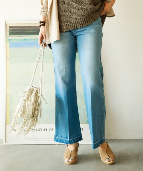BAYFLOW（ベイフロー）の「セミフレアデニム（デニムパンツ・レディース・ブルー/ライトブルー・MEDIUM/SMALL/LARGE）」の2枚目の写真
