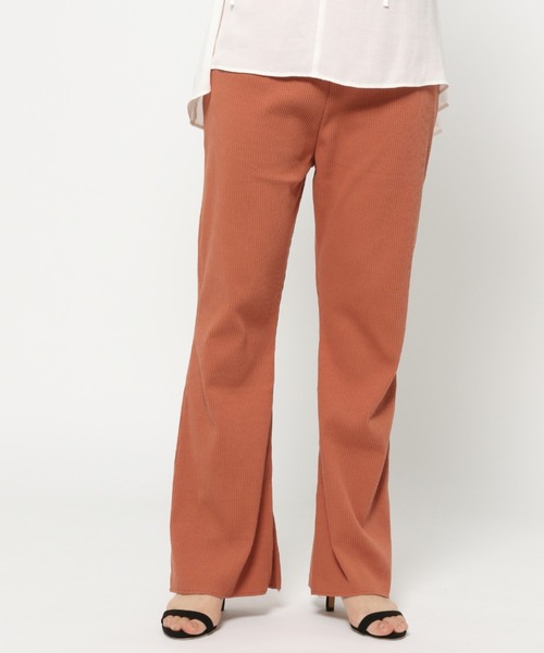 A part by（アパートバイ）の「【WEB限定カラー】Cリブカットフレアパンツ　911240（その他パンツ・レディース・ベージュ/ブラウン/ブルー系その他5/ピンク系その他4/オレンジ系その他5/グリーン系その他4/パープル系その他2・FREE）」の14枚目の写真