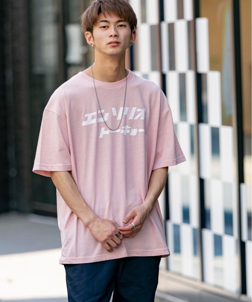 En serio TOKYO（エンソリオトーキョー）の「カタカナロゴ バックフォトプリント ビッグシルエット Tシャツ【FAST TOWN】（Tシャツ/カットソー・メンズ・ブラック/オフホワイト/サンドベージュ/スモークピンク・LL/S/M/L）」の15枚目の写真