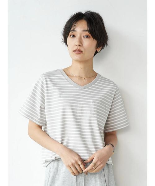 AMERICAN HOLIC（アメリカンホリック）の「ポケット付きVネックカットプルオーバー 〇（Tシャツ/カットソー・レディース・ブラック/ベージュ/オフホワイト/カーキ/サックスブルー/グレー系その他4/ブルー系その他2/ホワイト系その他4・M/L）」の21枚目の写真