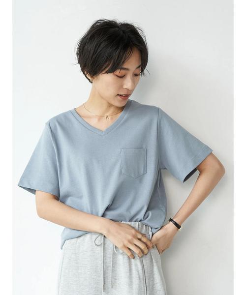 AMERICAN HOLIC（アメリカンホリック）の「ポケット付きVネックカットプルオーバー 〇（Tシャツ/カットソー・レディース・ブラック/ベージュ/オフホワイト/カーキ/サックスブルー/グレー系その他4/ブルー系その他2/ホワイト系その他4・M/L）」の8枚目の写真