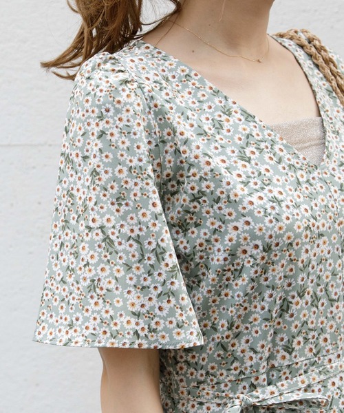 flower（フラワー）の「リラックスフラワーズワンピース（ワンピース・レディース・ネイビー/カーキ・FREE）」の11枚目の写真