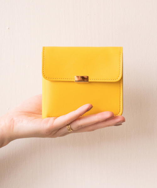 1/2 HALF ニブンノイチハーフ 財布　イエロー　yellow 1/2 HALF（ニブンノイチハーフ）｜財布/小物一覧 - WEAR