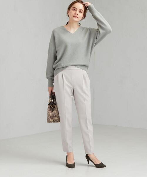 green label relaxing（グリーンレーベルリラクシング）の「D ウール ドルマン Vネック プルオーバー ニット（ニット/セーター・レディース・ライラック/ダークブラウン/ナチュラル/オリーブ・FREE）」の17枚目の写真