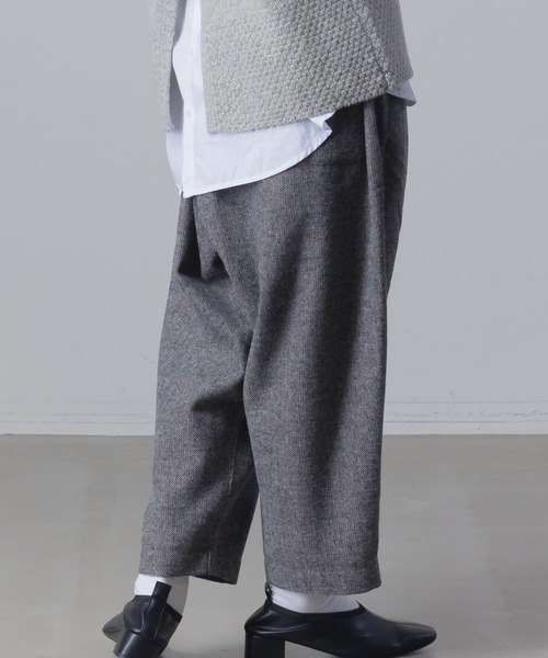 SO（エスオー）の「ウール混 サルエルタックパンツ（その他パンツ・レディース・ブラック/ブラウン・FREE）」の12枚目の写真