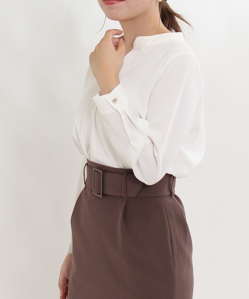 TRUDEA(トルディア)の「とろみスキッパーブラウス(シャツ/ブラウス・レディース・ピンクベージュ/ミント/ベージュ/サックスブルー/ブラウン/ホワイト/ブルー/グレイッシュベージュ/ブラック/ライトグレー/チャコールグレー/グレー・MEDIUM/LARGE)」の15枚目の写真