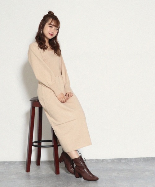 Cheek(チーク)の「ニットビスチェ×ワンピースアンサンブル(ワンピース・レディース・チャコールグレー/ベージュ/モカ・MEDIUM)」の4枚目の写真