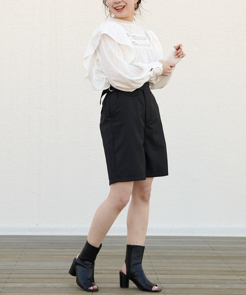 Chico（チコ）の「スラックスハーフパンツ/セットアップ（スラックス・レディース・ブラック/グレー/ライトベージュ・FREE）」の13枚目の写真