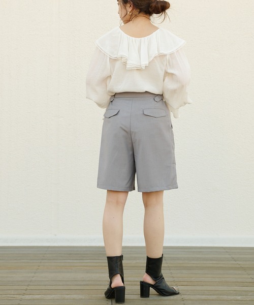 Chico（チコ）の「スラックスハーフパンツ/セットアップ（スラックス・レディース・ブラック/グレー/ライトベージュ・FREE）」の14枚目の写真