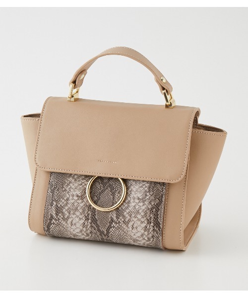 AZUL by moussy（アズールバイマウジー）の「RING FLAP BAG/リングフラップバッグ（ショルダーバッグ・レディース・ブラック/ブラック系その他/ベージュ系その他・FREE）」の13枚目の写真