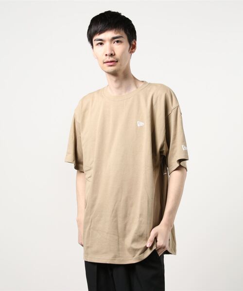 NEW ERA(ニューエラ)の「NEWERA/ニューエラ ビックシルエット バックロゴプリントTシャツ 12830029(Tシャツ/カットソー・メンズ・ベージュ・M/L/XL)」の17枚目の写真