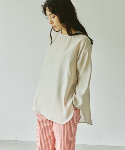 audrey and john wad（オードリーアンドジョンワッド）の「【Audrey and John Wad】シアーサテンプルオーバーブラウス-ウォッシャブル-（シャツ/ブラウス・レディース・ベージュ/ホワイト/グリーン系その他・FREE）」の6枚目の写真