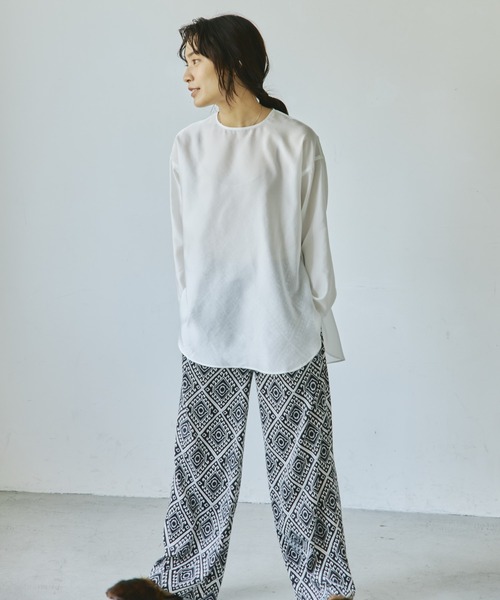 audrey and john wad（オードリーアンドジョンワッド）の「【Audrey and John Wad】シアーサテンプルオーバーブラウス-ウォッシャブル-（シャツ/ブラウス・レディース・ベージュ/ホワイト/グリーン系その他・FREE）」の14枚目の写真