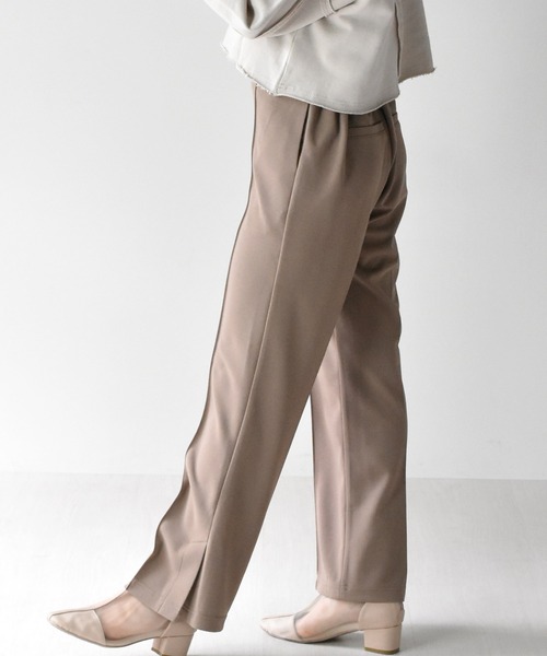 RETRO GIRL(レトロガール)の「セミフレアパンツ(スラックス・レディース・ライトグレー/ブラック/オフホワイト/イエロー/ライトブラウン・FREE)」の17枚目の写真