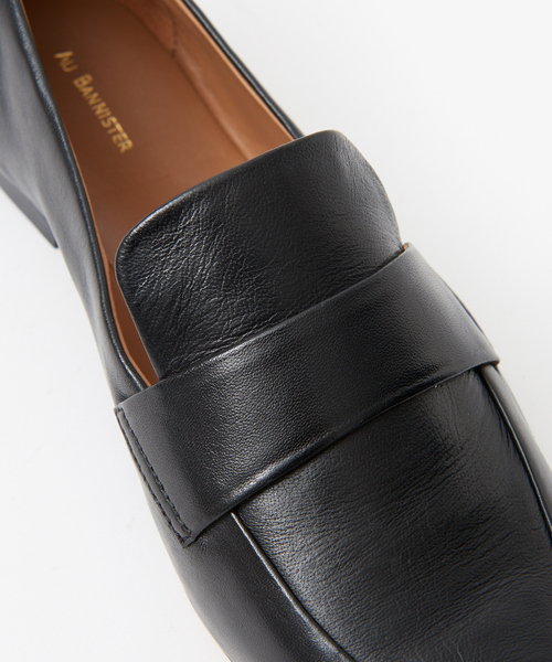 Au BANNISTER（オゥバニスター）の「【販売店舗限定】ソフトローファー（ローファー・レディース・ブラック/シルバー/ホワイト/ブラック系その他・39/37/38/36/35）」の15枚目の写真