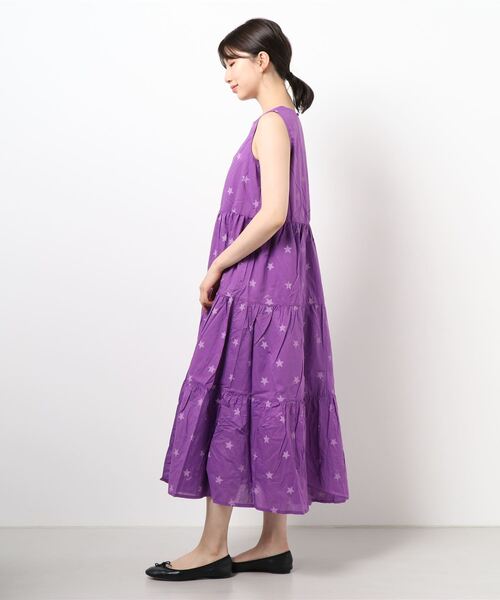 BABYDOLL（ベビードール）の「親子お揃い 星柄ティアードワンピース 4160A（ワンピース・レディース・ベージュ/ブラック/パープル・FREE）」の4枚目の写真